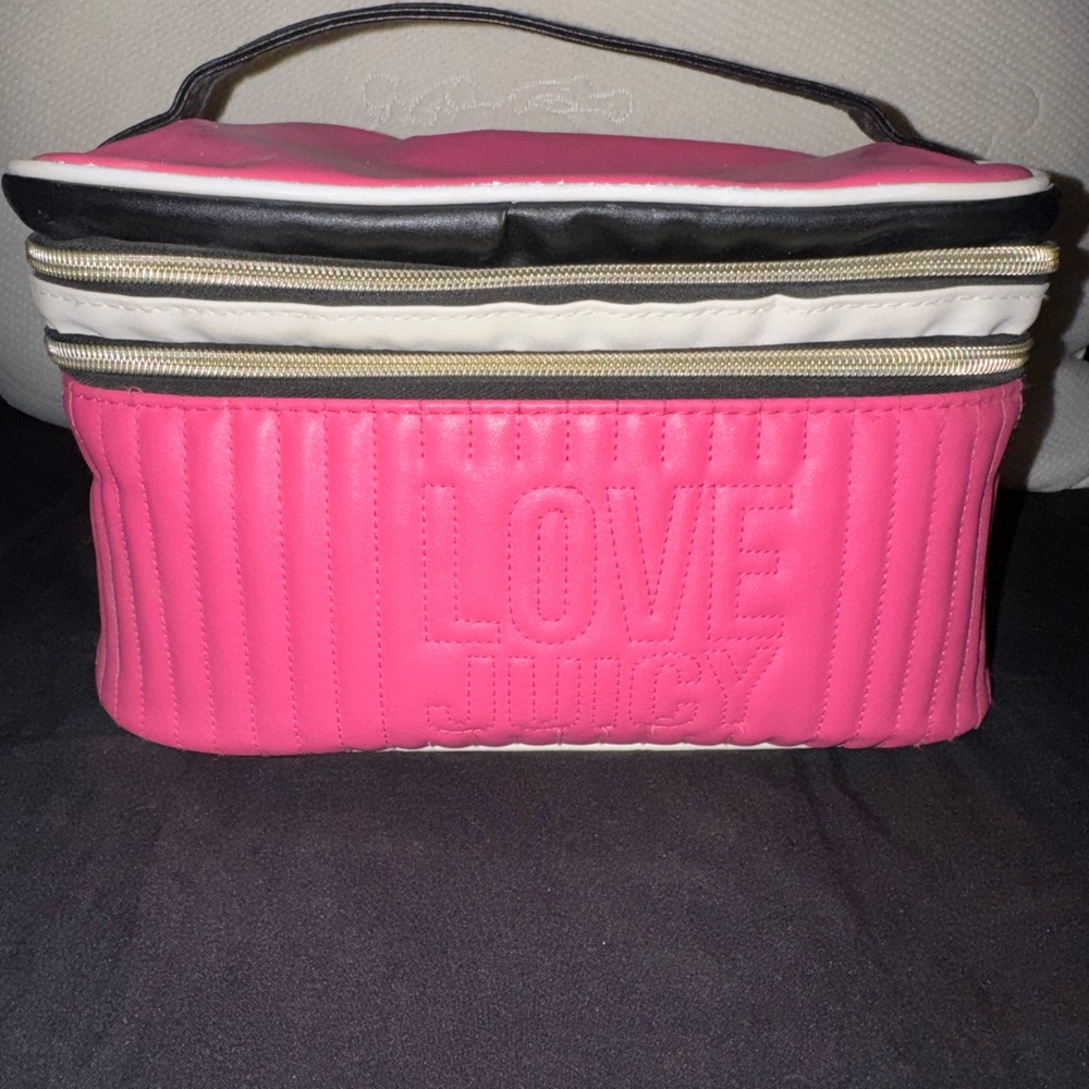 Juicy Couture Vintage ‘Love Juicy’ Pink and White Cosmetic Case